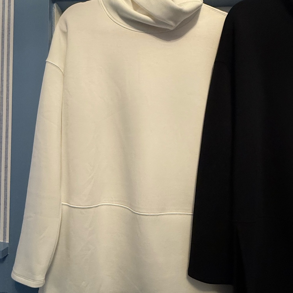 Spanx AirEssentials Turtleneck Tunics (2) - NWOT - Picture 3 of 5